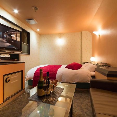 Hotel Le Rosey (Adults Only) Китакюсю Экстерьер фото