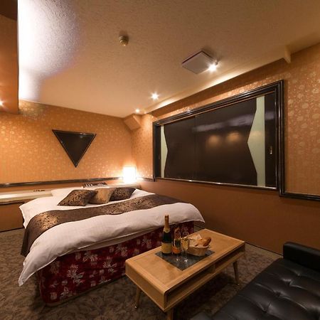 Hotel Le Rosey (Adults Only) Китакюсю Экстерьер фото